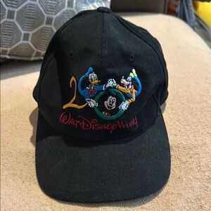 Vintage Disney World 2000 Black Adult Cap